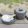 MYMM 8 Piezas Senderismo Utensilios de Cocina Vajilla Mochilero Cocina Picnic Bowl Juego de ollas, sartenes y Bolsa de Malla Deportiva, Camping, Supervivencia, al Aire Libre, Picnic (1-2 Personas)