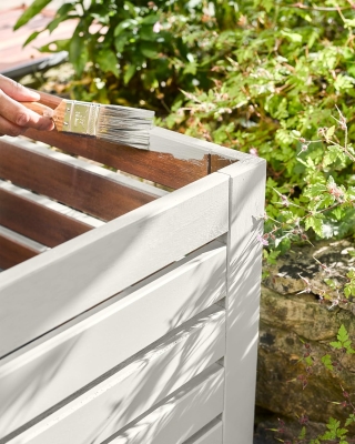 68c6e4e39320d2190ffef2424bbb39201ad36bb39a3e8855ab9ed.jpg Rust-Oleum Bruguer Cera de acabado para muebles Transparente 400 ml (Paquete de 1)