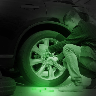 68c7d7ce5cdf6e16d2fb9d31a9419e17af2542cf34a0d84999e1c.jpg Cyalume KZ-IF8W-ILXA - Barras de luz verde SnapLight Luces químicas 15 cm, 6 Inch Lightstick super brillante con duración de 12 horas (Caja de 10)